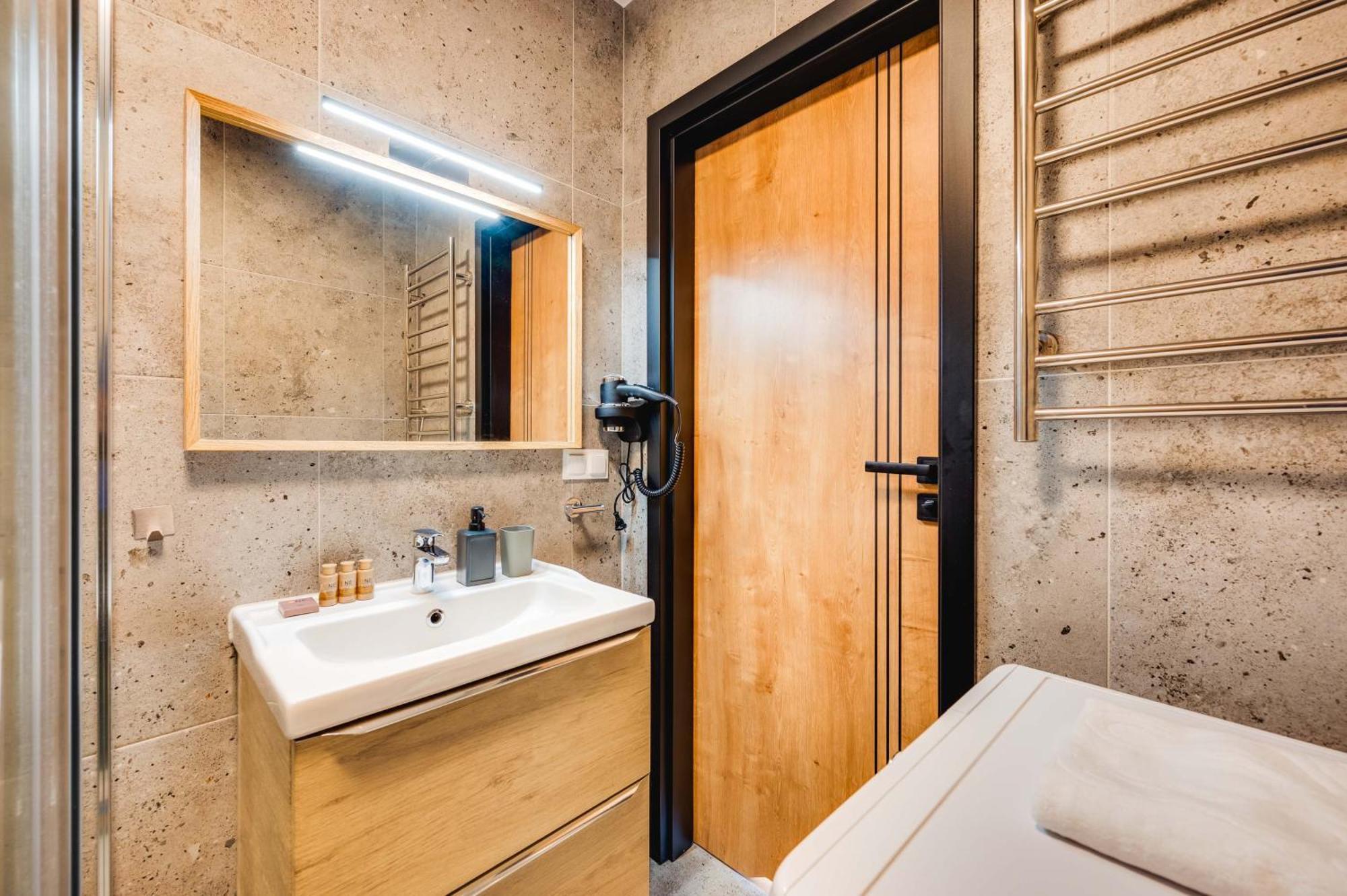 Carbon By Oneapartments سوبوت المظهر الخارجي الصورة
