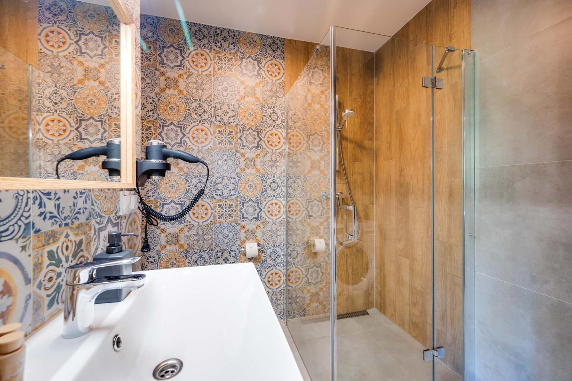 Carbon By Oneapartments سوبوت المظهر الخارجي الصورة